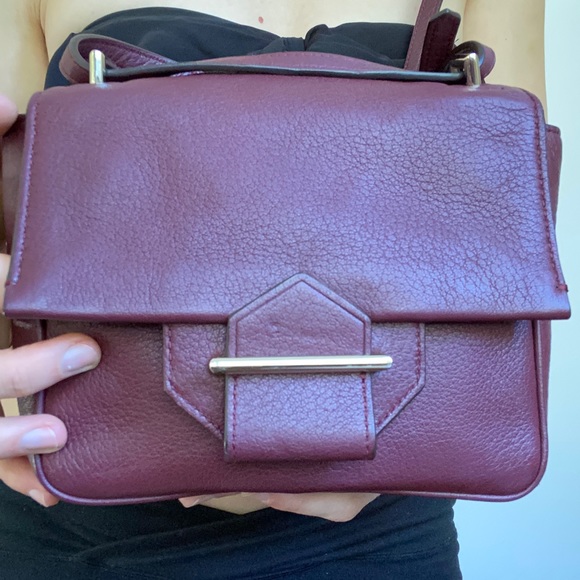 REED KRAKOFF RED CROSSBODY DEAIGNER BAG - Picture 4 of 8